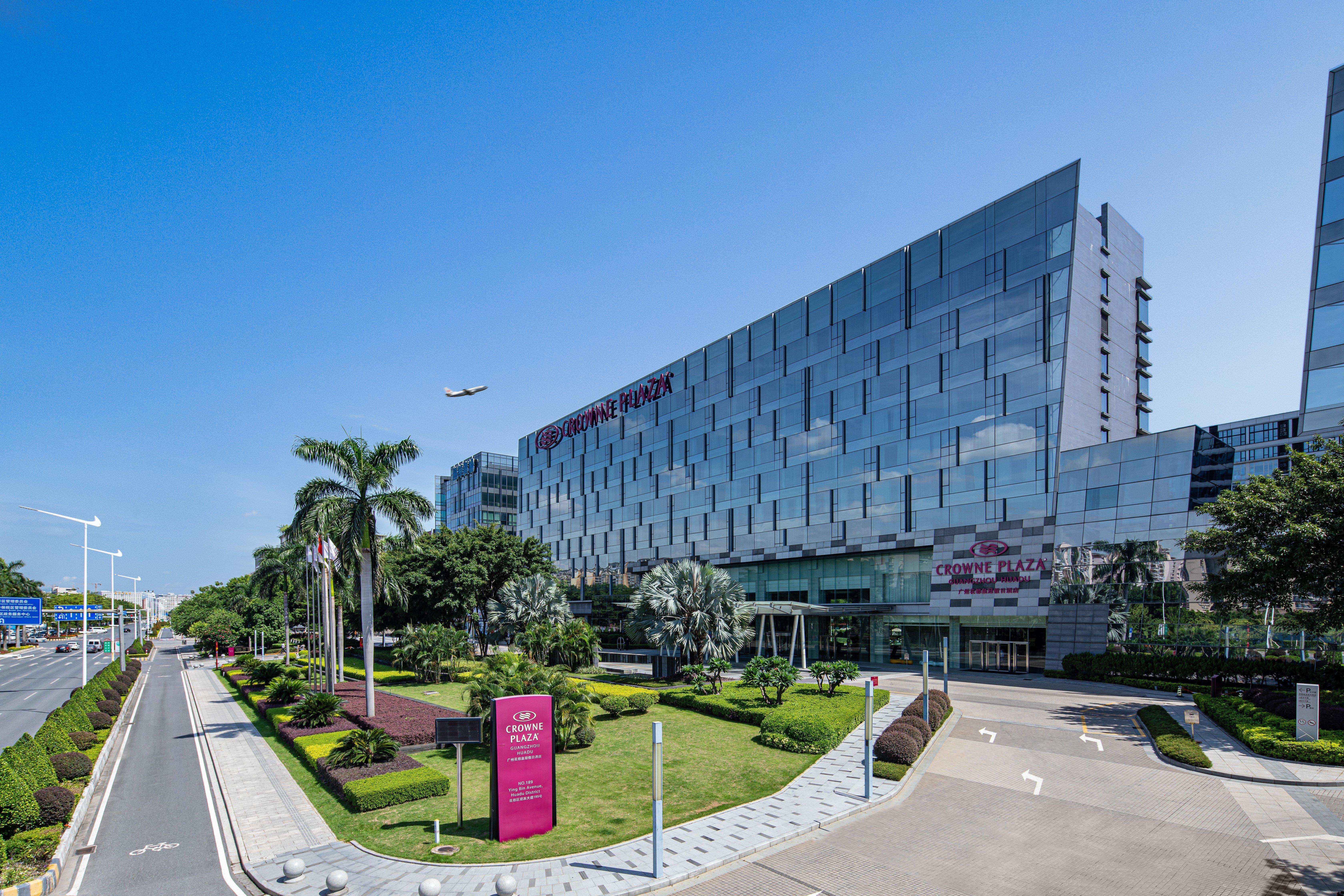 Crowne Plaza Guangzhou Huadu By Ihg - Free Shuttle Bus Between Hotel To Exhibition Center During Canton Fair Exterior foto